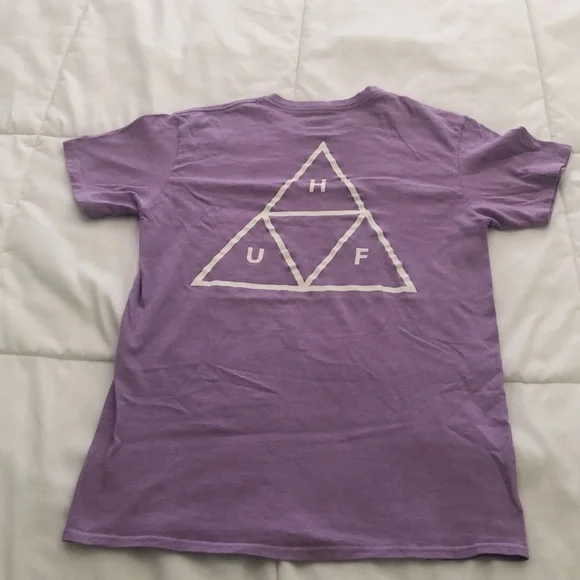 Lavender HUF T-shirt with triangle design on front and back 100% cotton unisex - Picture 7 of 7